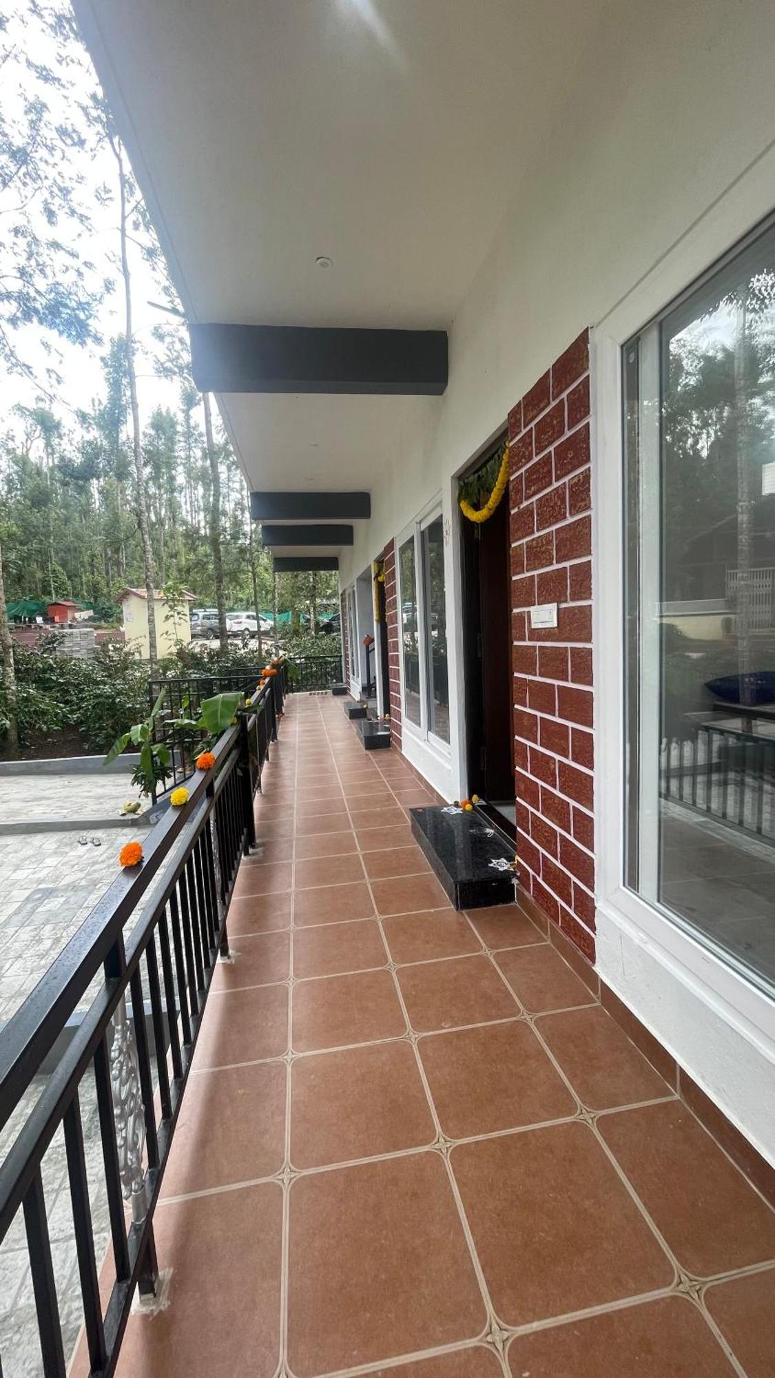Silver Springs Homestay Chickmagalur Chikmagalur Exterior photo